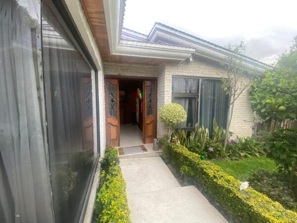 Venta hermosa casa en Arboledas | $6,870,000 mxn - Image 33