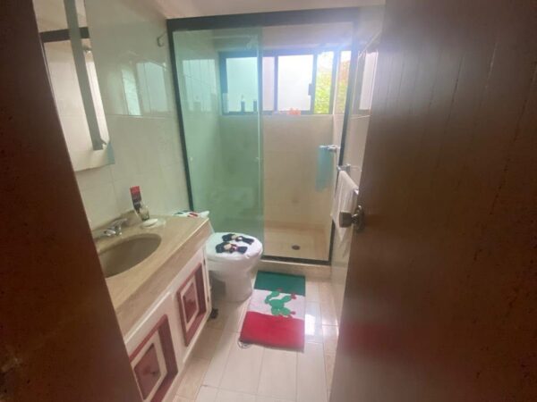 Venta hermosa casa en Arboledas | $6,870,000 mxn - Image 19